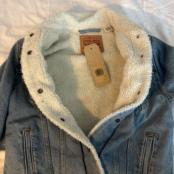 Jean jacket with wool inside - Picture 3 of 4